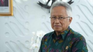 pejabat enggan menjabat