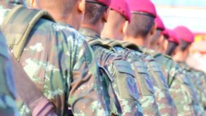 Militer masuk lingkungan kampus.