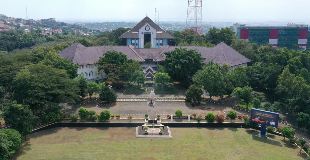 universitas diponegoro, undip, alumni UNDIP, alumni UNDIP terkemuka