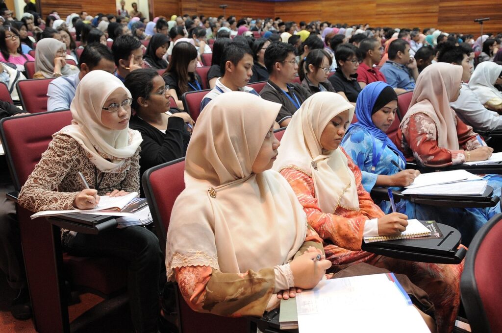 kampus, universitas, mahasiswa, beasiswa, beasiswa grabscholar 2025
