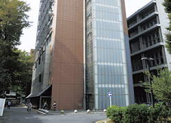 Gedung Fakultas Ekonomi, Graduate School of Economic Tokyo University
