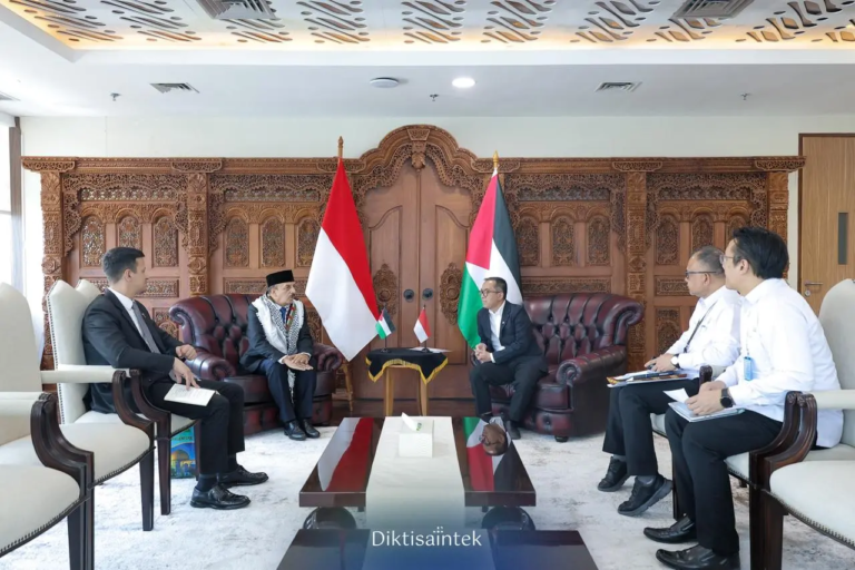 Kemdiktisaintek Jalin Kerja Sama dengan Palestina