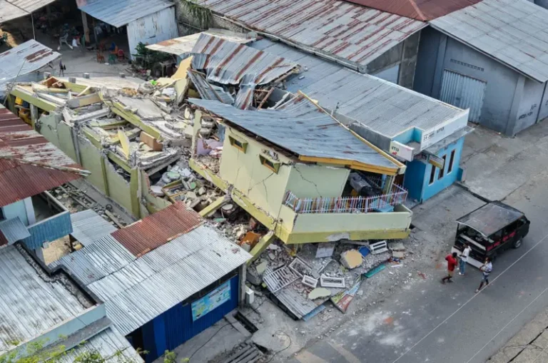 Mahasiswa Terdampak Gempa Flores
