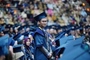 Lulus S2 di usia 21 tahun